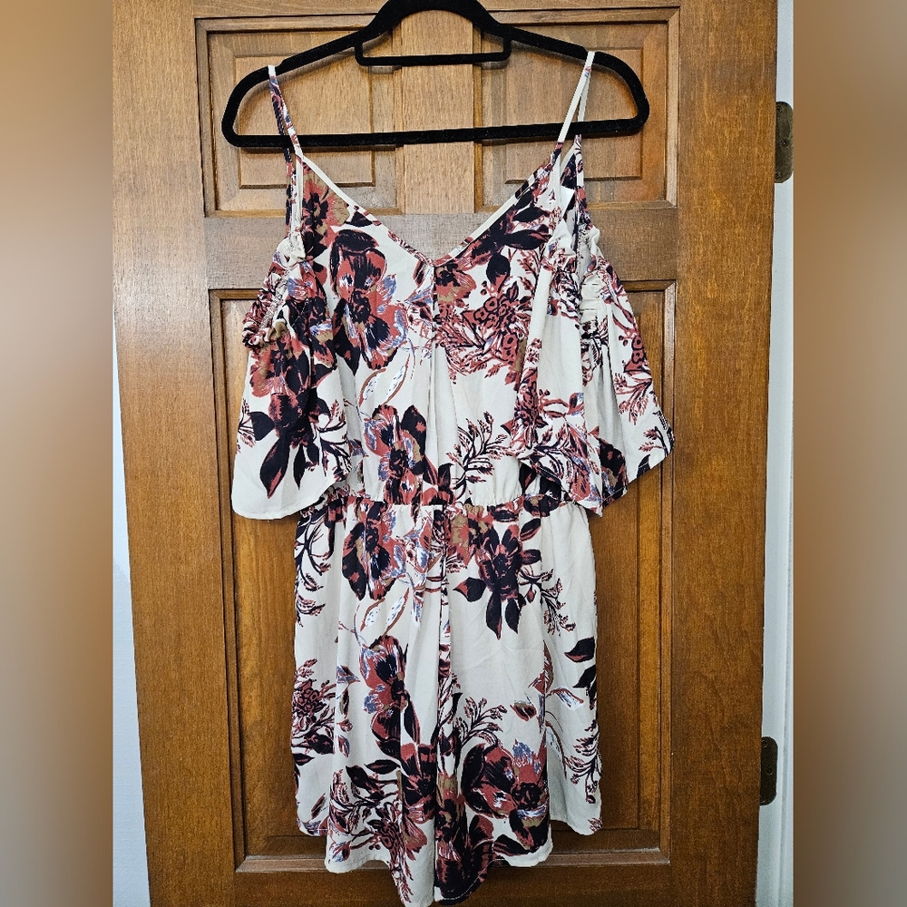 Sienna Sky Cream and Red Floral Top